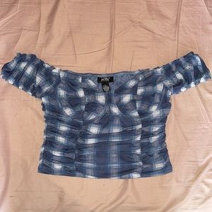 Blue plaid cropped shirt